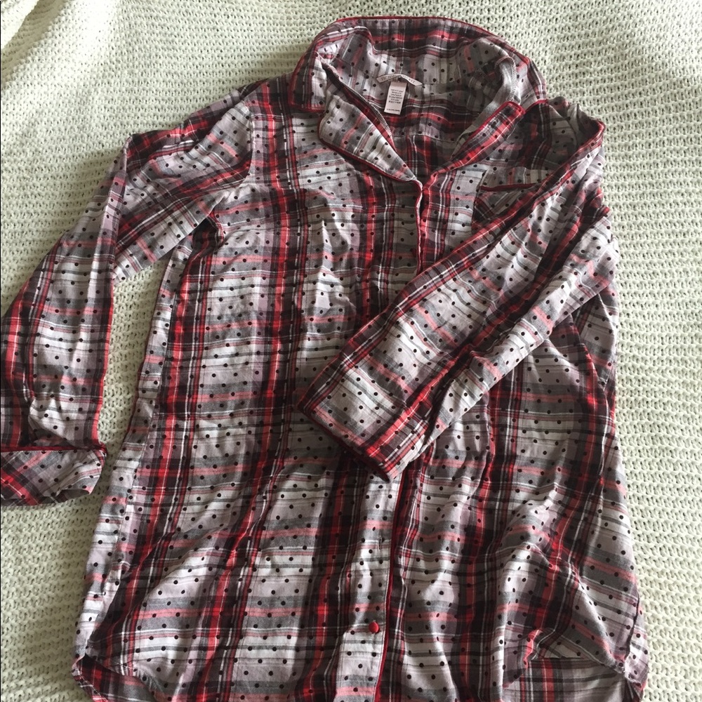 VS sleep shirt